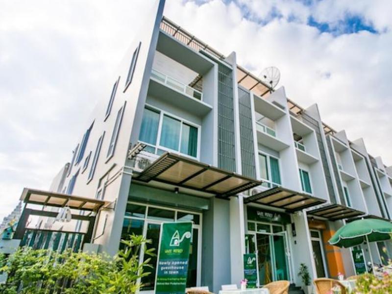 White Monkey Guesthouse Phetchaburi Exterior foto